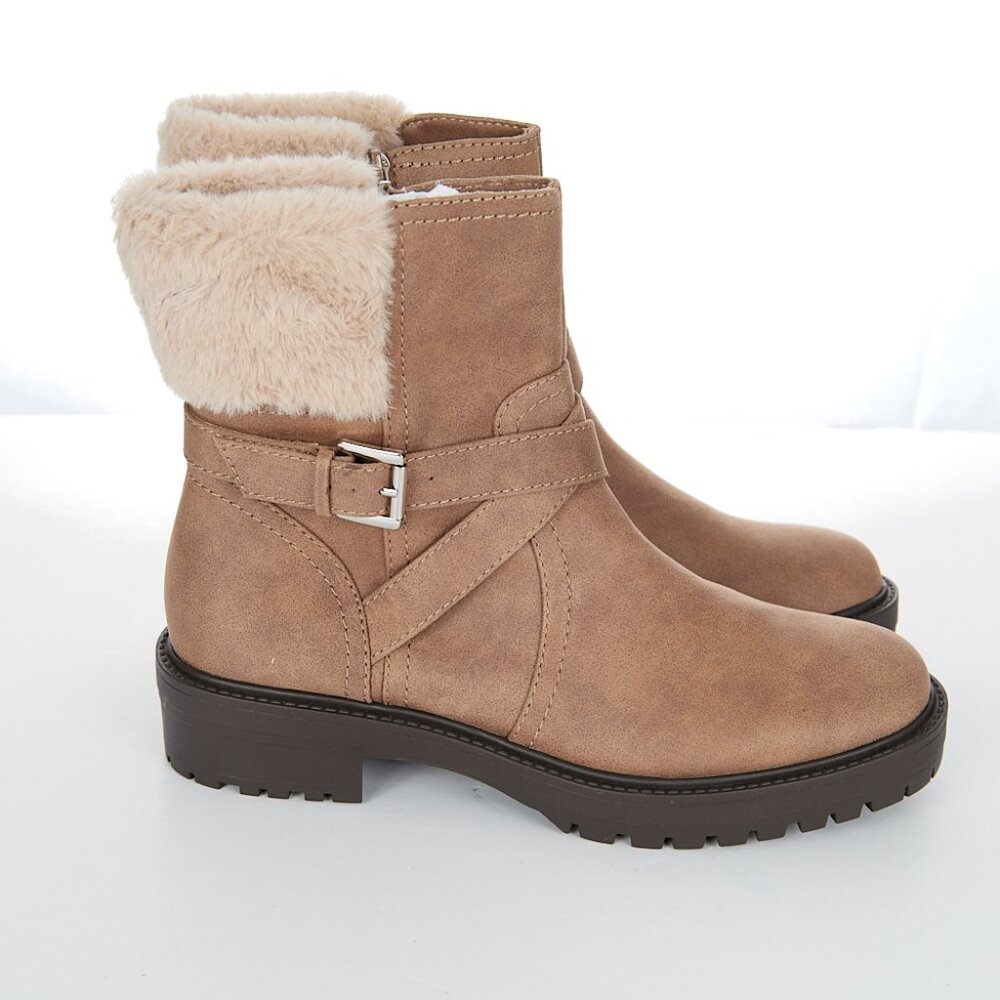 DV Dolce Vita Oaklyn Faux Leather Boots Light Brown Women's 8.5 NEW